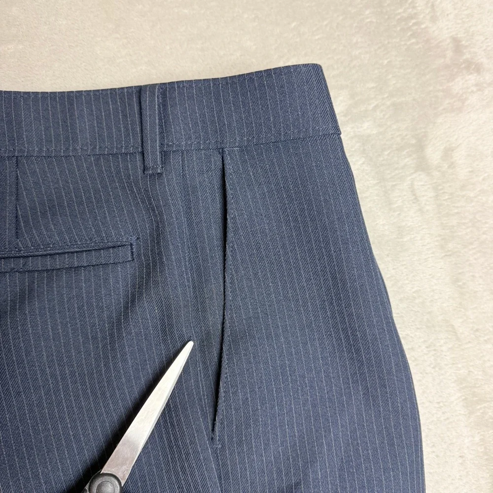 Levis pre owned
